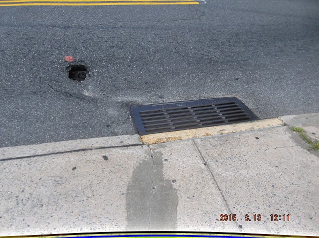 The Hole And The Sewer Up Close!!