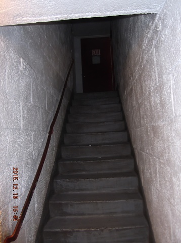 Stairwell A The 3RD Floor Light Is Still Broke!!